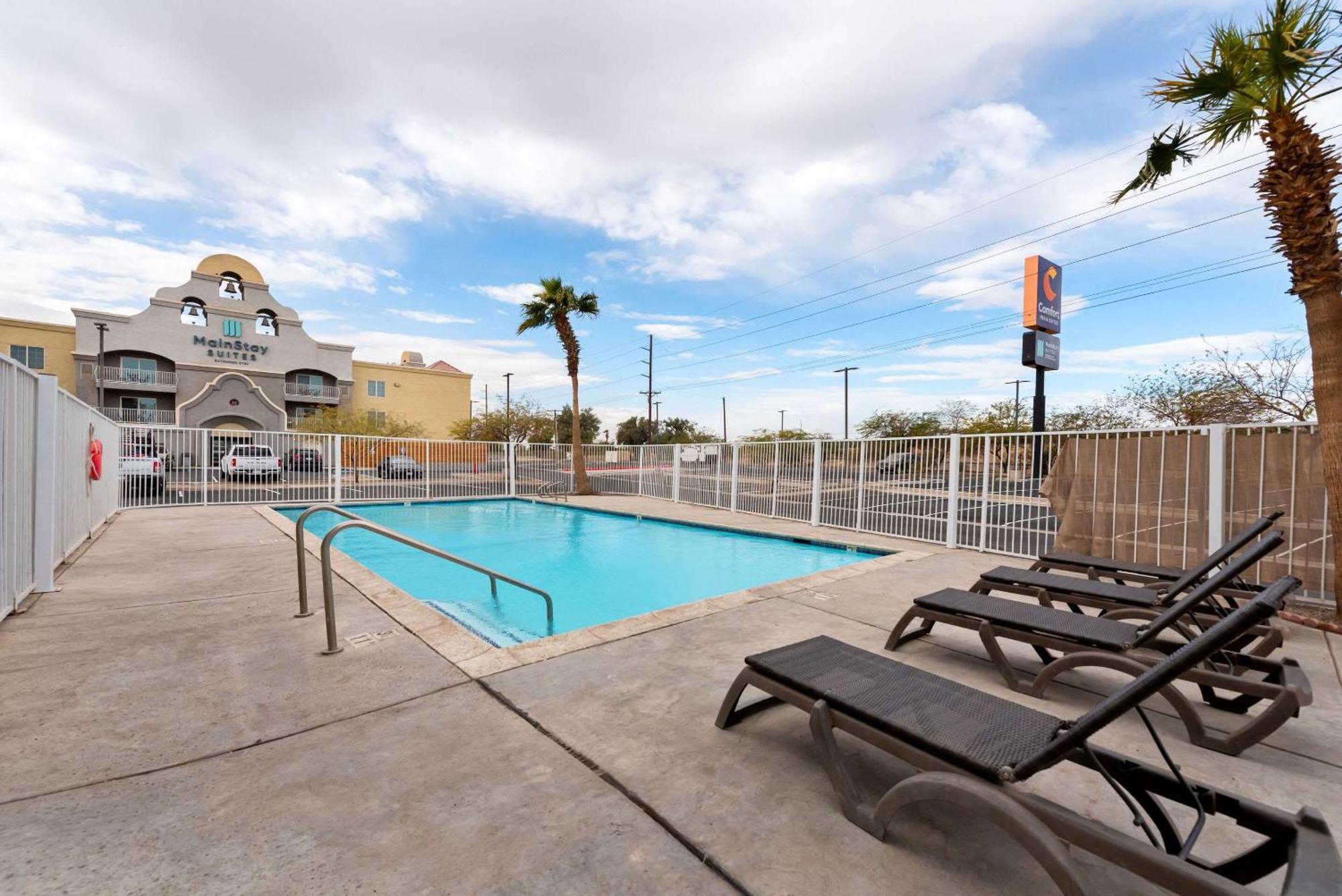 Comfort Inn & Suites El Centro I-8 Luaran gambar