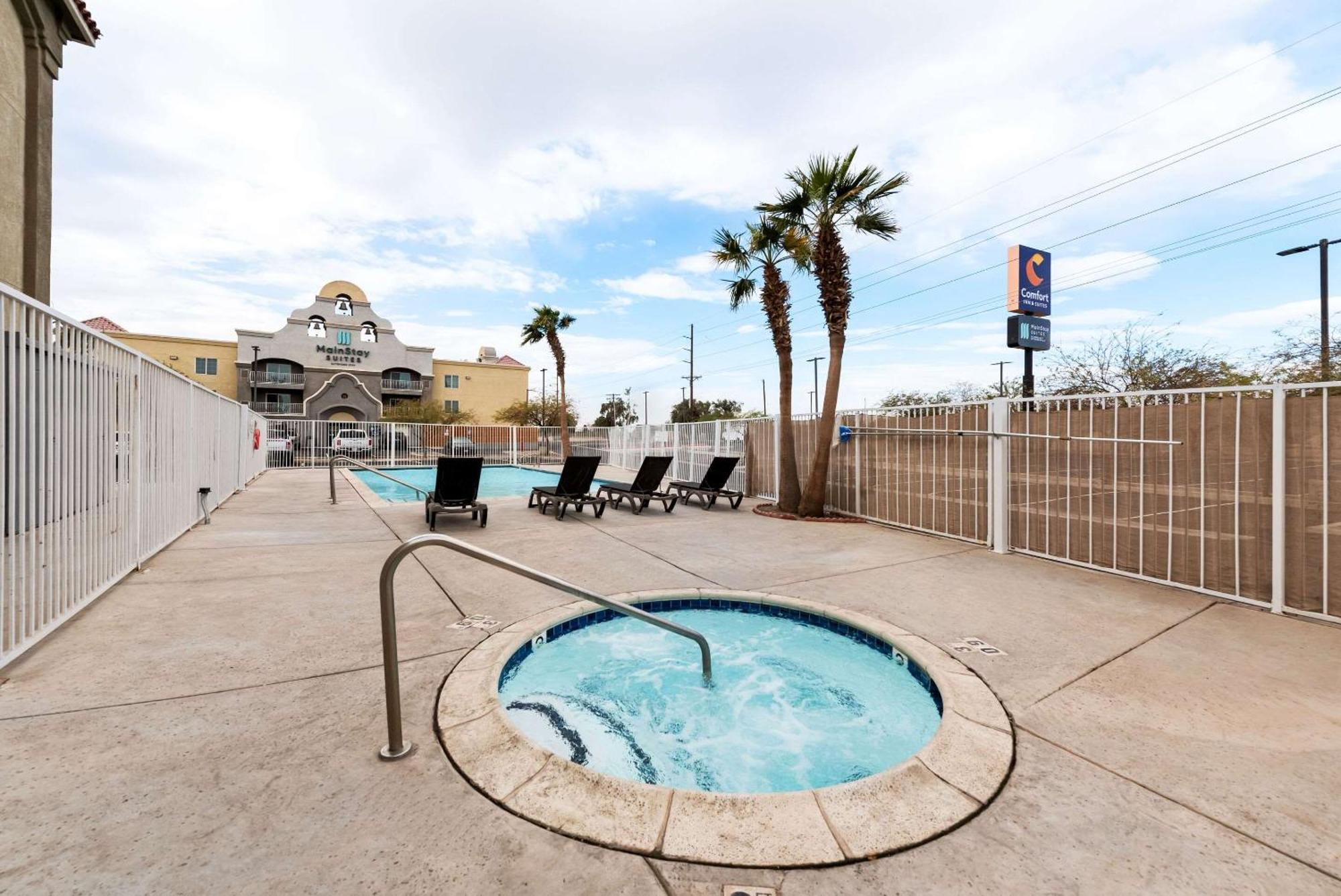 Comfort Inn & Suites El Centro I-8 Luaran gambar
